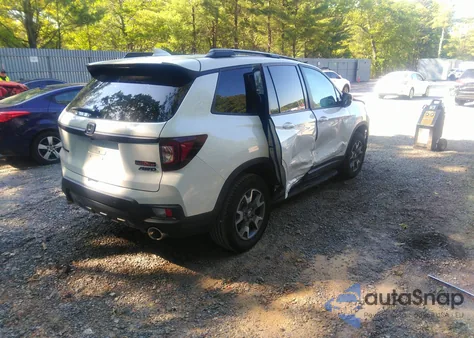 2022 Honda Passport Awd Trailsport из США, поврежденный, VIN 5FNYF8H63NB019529